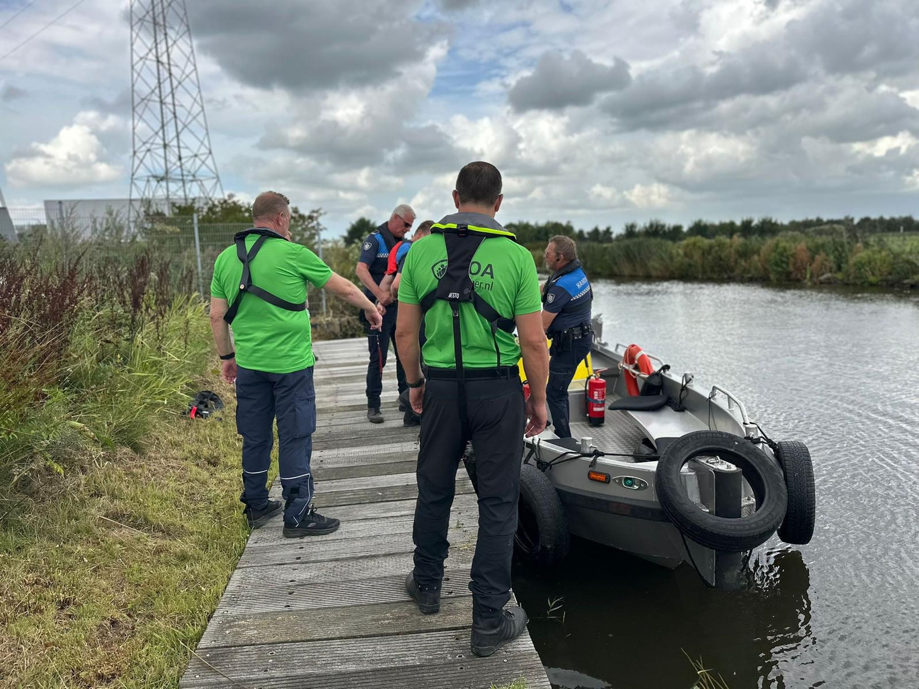 Handhaven op het water 8